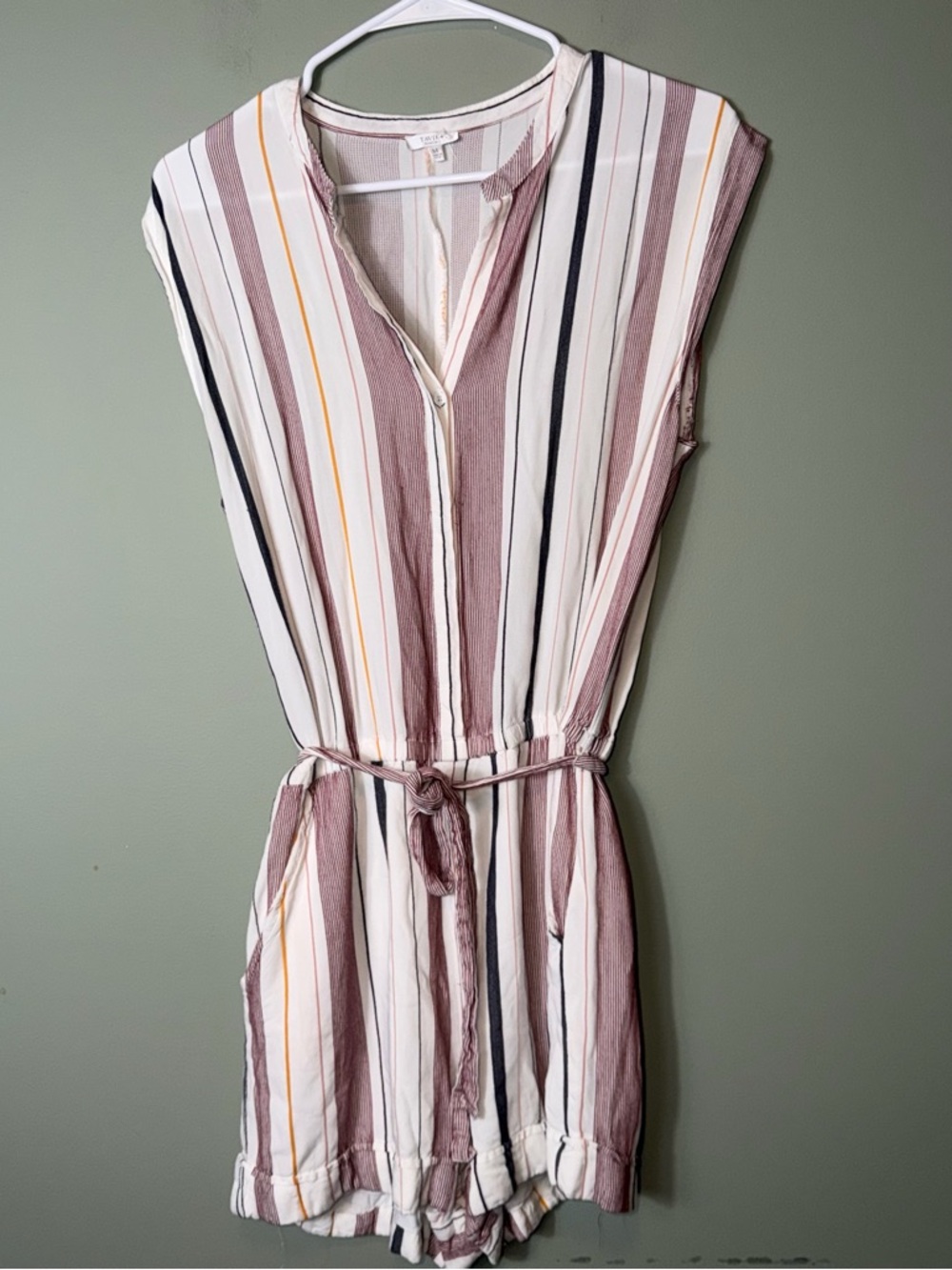 Tavik Women’s Stripes Jess Cover Up Button Down Belted Shorts‎ Romper Medium